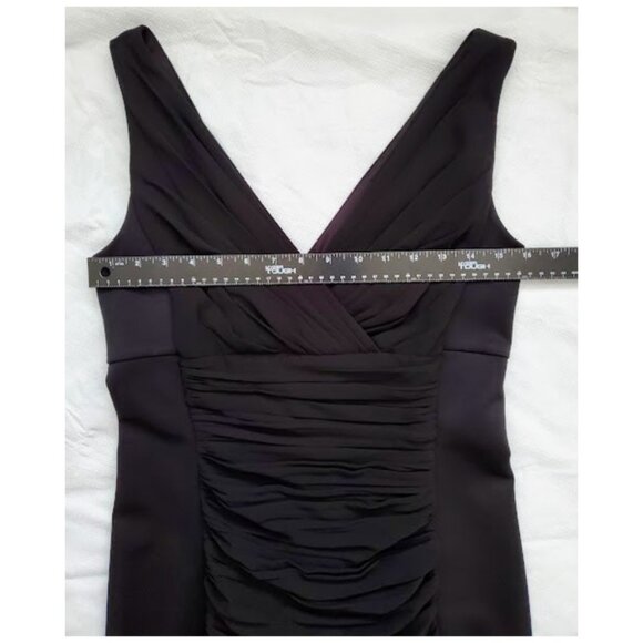 NWT WHBM Black Slimming Dress LBD Knee-Length Sleeveless V-Neck Front/Back  Sz 8 - Picture 7 of 12